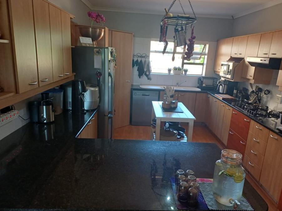 3 Bedroom Property for Sale in Rooi Rivier Rif Western Cape